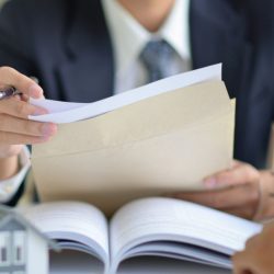 Не можна вимагати від адвоката, щоб він прибував до підозрюваного за кожною його вимогою: Верховний Суд