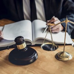Моментом відліку строку на апеляційне оскарження є дата отримання судового рішення рекомендованим листом з повідомленням про вручення